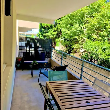 Le 14, 4 Pers, 2 Chambres, Clim, Proche Autoroute *